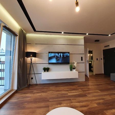Nowy Apartament 58 Z Klimatyzacja Apartment อิวาวา ภายนอก รูปภาพ