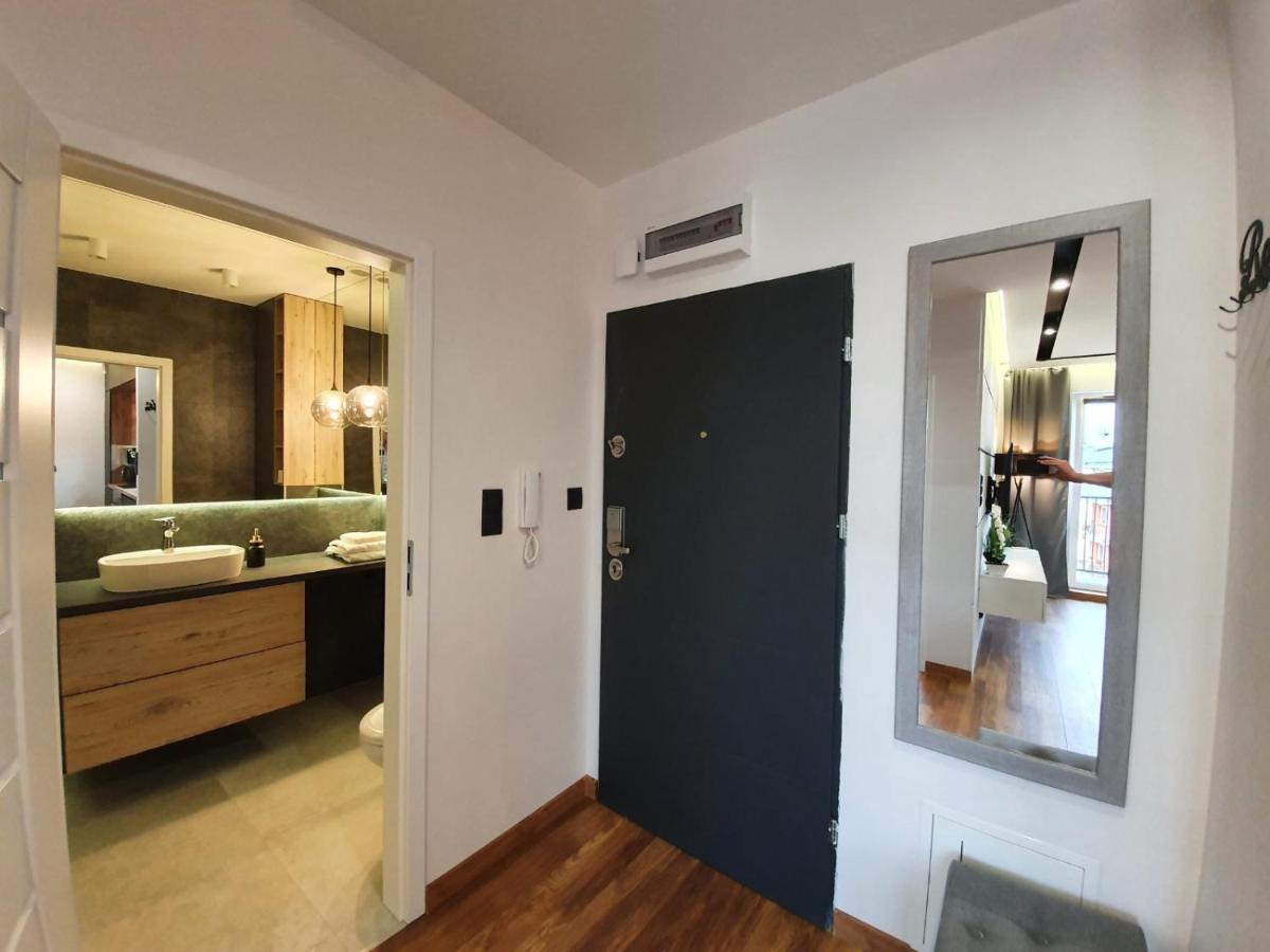 Nowy Apartament 58 Z Klimatyzacja Apartment อิวาวา ภายนอก รูปภาพ